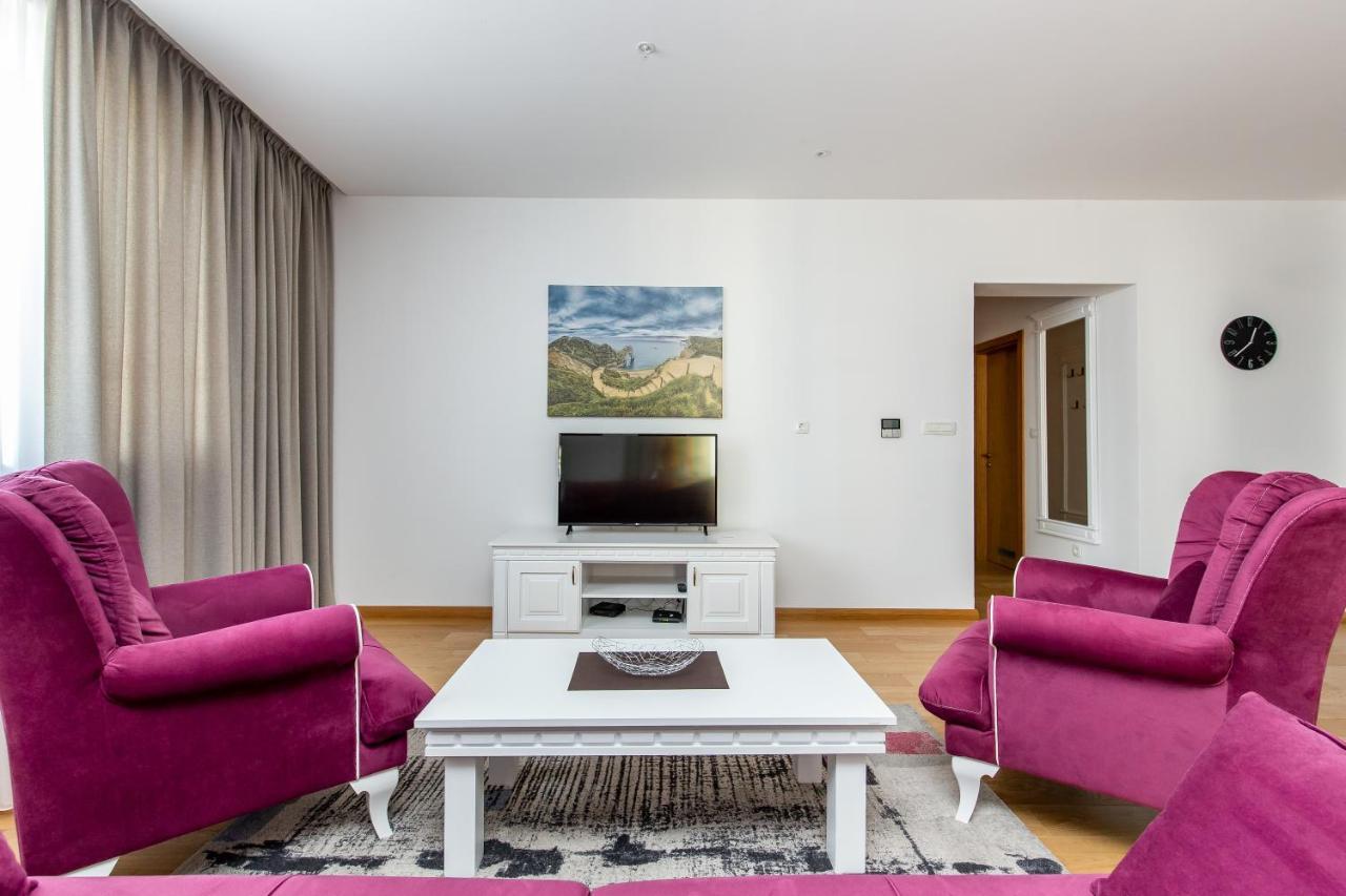 Apartments Lora In Apart-Hotel 부드바 외부 사진