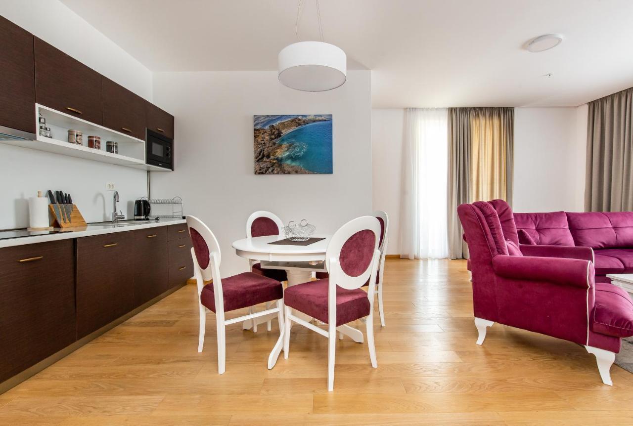 Apartments Lora In Apart-Hotel 부드바 외부 사진