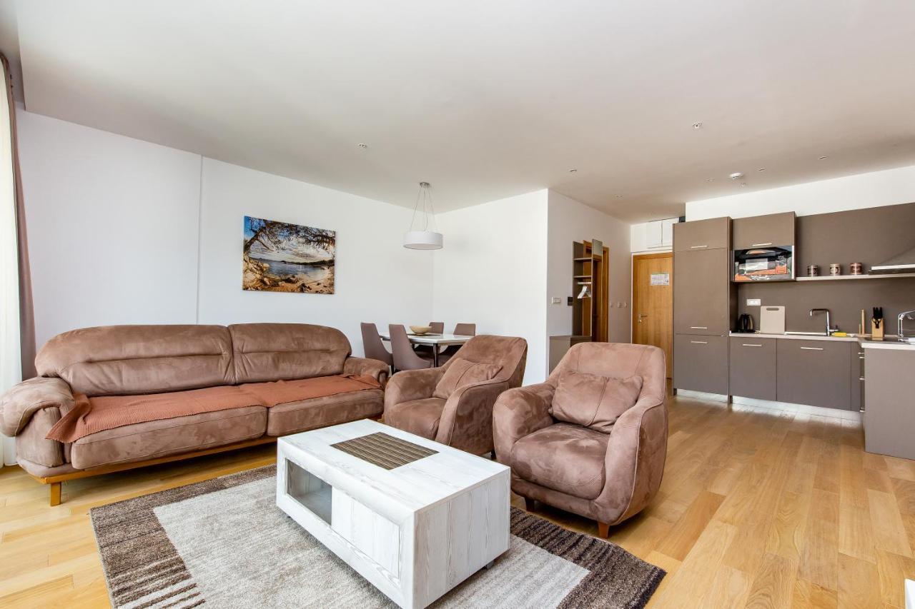 Apartments Lora In Apart-Hotel 부드바 외부 사진