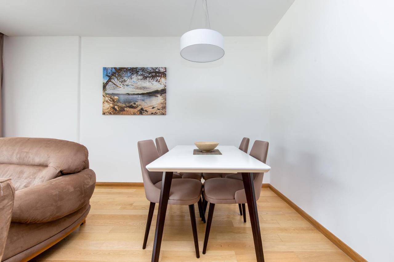 Apartments Lora In Apart-Hotel 부드바 외부 사진