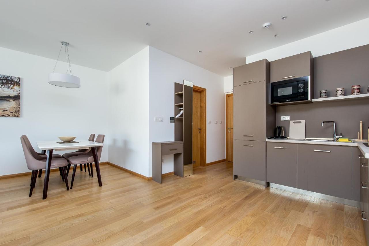 Apartments Lora In Apart-Hotel 부드바 외부 사진