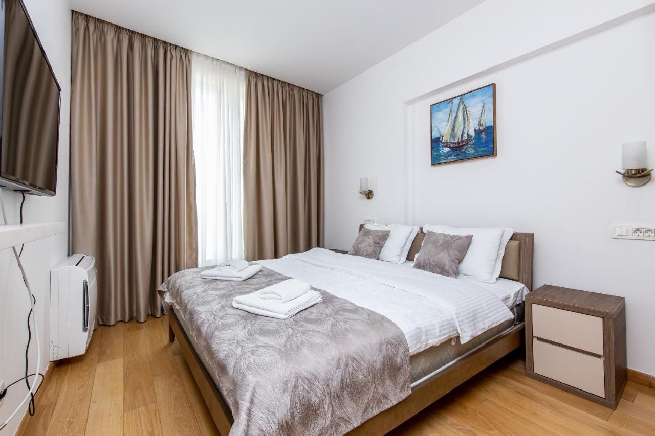 Apartments Lora In Apart-Hotel 부드바 외부 사진