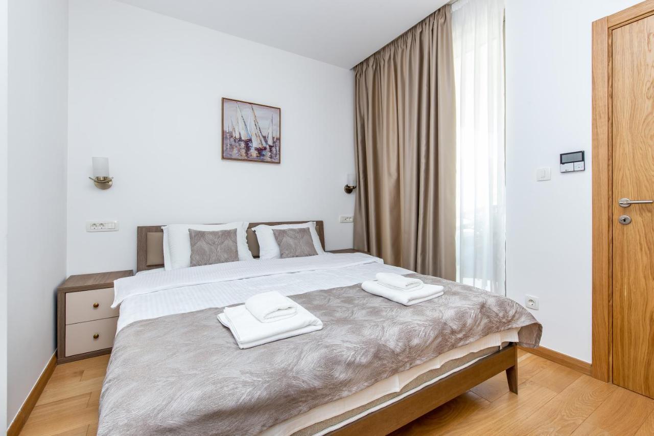 Apartments Lora In Apart-Hotel 부드바 외부 사진