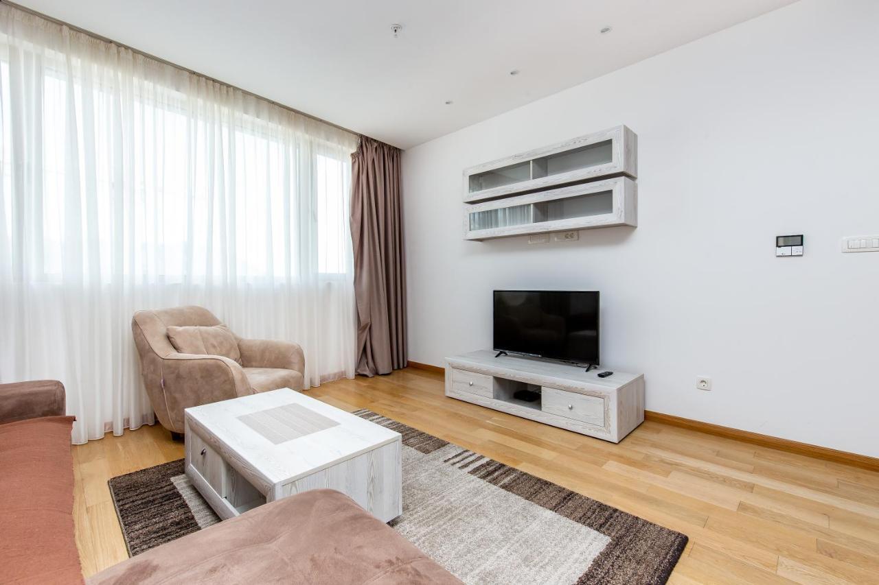 Apartments Lora In Apart-Hotel 부드바 외부 사진