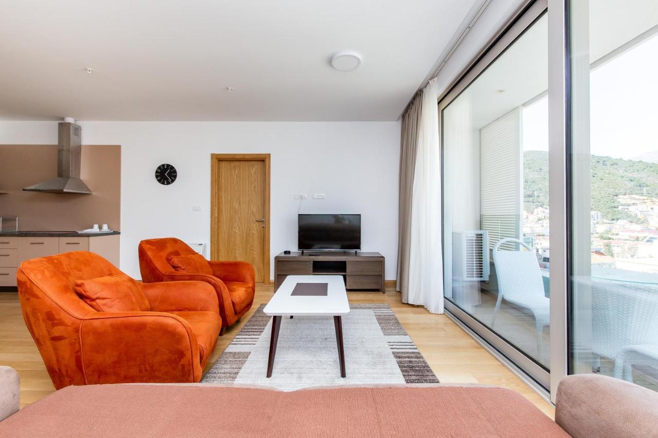 Apartments Lora In Apart-Hotel 부드바 외부 사진