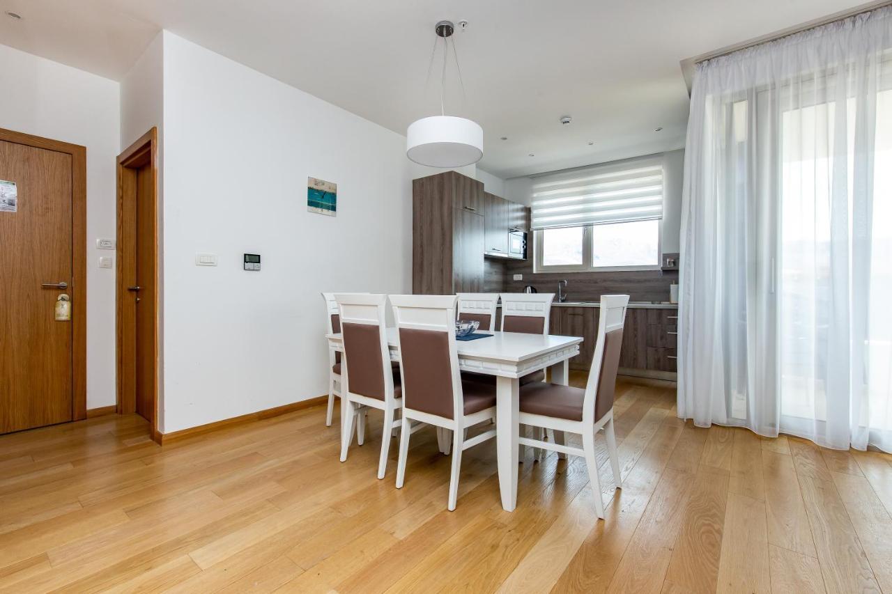 Apartments Lora In Apart-Hotel 부드바 외부 사진
