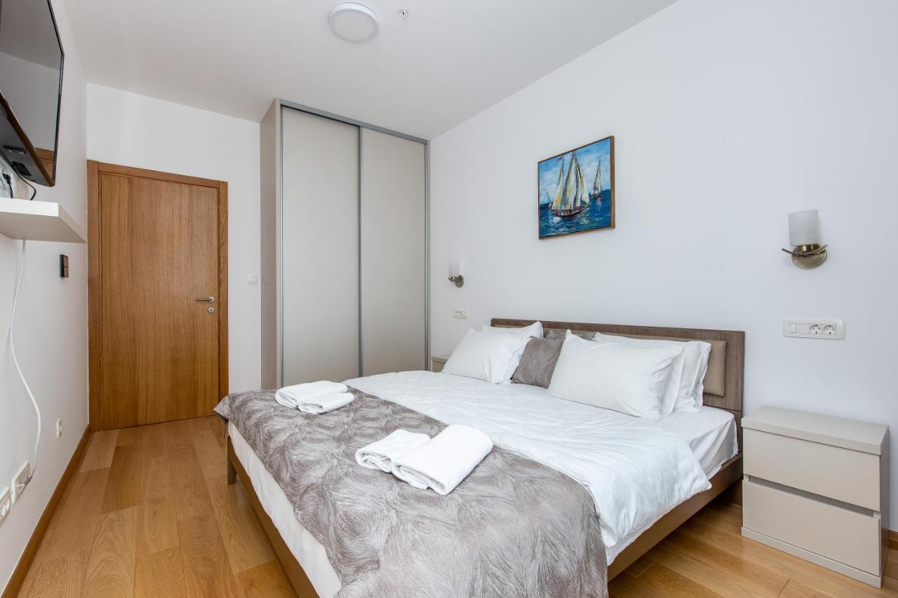 Apartments Lora In Apart-Hotel 부드바 외부 사진